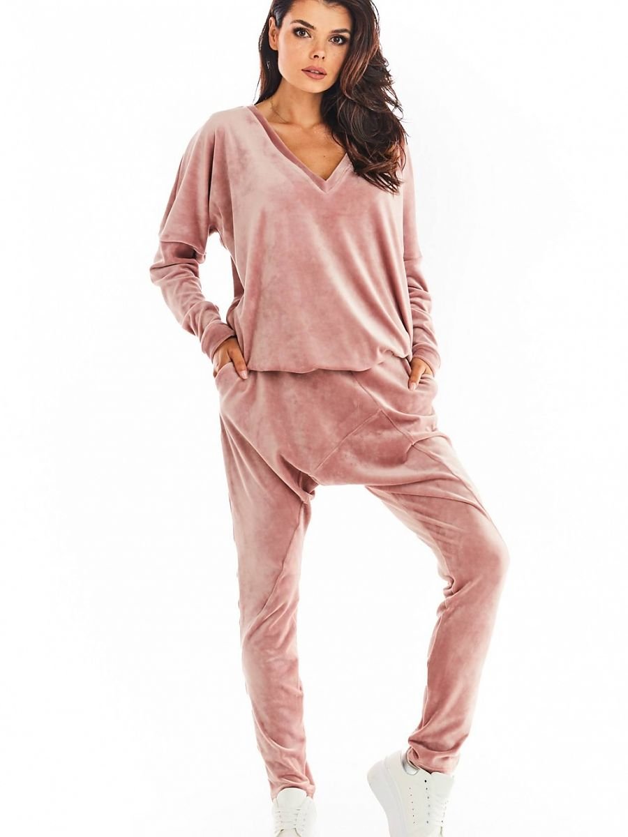 Tracksuit trousers model 149777 awama