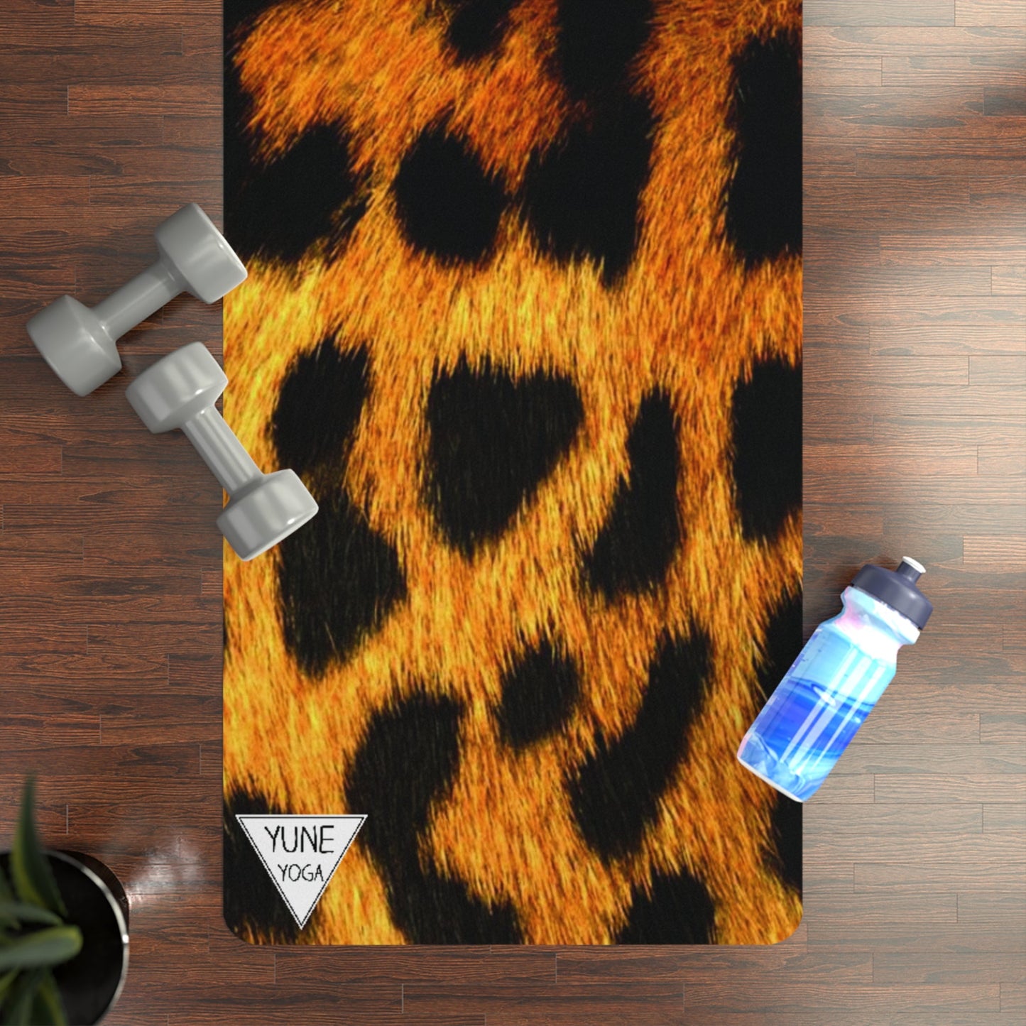 Natural Rubber Yoga Mat – 3mm Eco-Friendly, Non-Slip Mat for Hot Yoga, Pilates & Daily Practice | Leopard | Yune Yoga